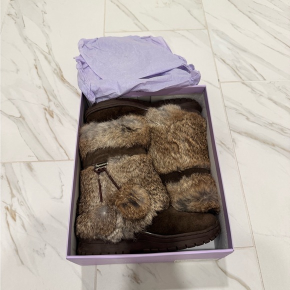 BearPaw Brown Faux Fur Boots size 7 - Picture 7 of 7